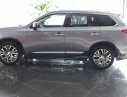 Mitsubishi Outlander 2018 - Bán Mitsubishi Outlander sản xuất năm 2018, màu xám