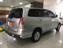 Toyota Innova G 2010 - Bán Toyota Innova G sản xuất 2010, màu bạc số sàn, 445tr