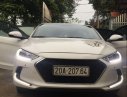 Hyundai Elantra 2017 - Bán Hyundai Elantra năm 2017, màu trắng, 670tr