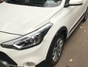 Hyundai i20 Active 2016 - Cần bán lại xe Hyundai i20 Active đời 2016, màu trắng, xe nhập như mới