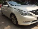 Hyundai Sonata Y20 2011 - Bán Hyundai Sonata Y20 đời 2011, màu trắng chính chủ, 565 triệu