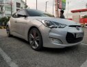 Hyundai Veloster 1.6 2011 - Cần bán xe Hyundai Veloster 1.6 đời 2011, màu bạc, nhập khẩu Hàn Quốc, giá tốt