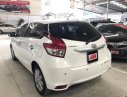 Toyota Yaris E 2015 - Cần bán xe Toyota Yaris E 2015, màu trắng, nhập khẩu, giá thương lượng