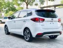 Kia Rondo GAT 2018 - Cần bán Kia Rondo GAT năm sản xuất 2018, màu trắng, 669 triệu