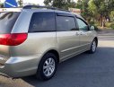 Toyota Sienna LE 2007 - Cần bán lại xe Toyota Sienna LE năm sản xuất 2007, màu vàng, xe nhập còn mới