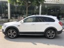 Chevrolet Captiva LTZ 2016 - Bán xe Chevrolet Captiva LTZ năm 2016 màu trắng, 699 triệu nhập khẩu