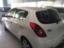 Hyundai i20 2010 - Bán Hyundai i20 năm 2010, màu trắng, nhập khẩu xe gia đình giá cạnh tranh