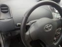 Toyota Yaris   2008 - Cần bán gấp Toyota Yaris đời 2008, màu bạc, nhập khẩu 