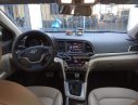 Hyundai Elantra 2.0 AT 2018 - Cần bán xe Hyundai Elantra 2.0 AT sản xuất năm 2018, màu trắng