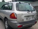 Hyundai Santa Fe   Gold   2004 - Cần bán xe Hyundai Santa Fe Gold năm sản xuất 2004, màu bạc số sàn, giá chỉ 268 triệu