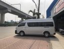 Toyota Hiace 2.5 2015 - Bán Toyota Hiace 2.5 đời 2015, màu bạc, nhập khẩu nguyên chiếc, giá cạnh tranh xe đẹp như mới