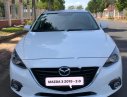 Mazda 3 2.0 2015 - Cần bán gấp Mazda 3 2.0 đời 2015, màu trắng như mới