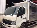 Hino 300 Series XZU720L 2018 - Bán ô tô tải thùng kín Hino 300 Series XZU720l đời 2018, màu trắng