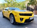 Chevrolet Camaro RS 2011 - Cần bán Chevrolet Camaro RS năm sản xuất 2011, màu vàng, xe nhập