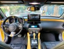 Chevrolet Camaro RS 2011 - Cần bán Chevrolet Camaro RS năm sản xuất 2011, màu vàng, xe nhập