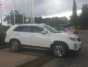 Kia Sorento GAT 2017 - Bán Kia Sorento GAT 2017, màu trắng, số tự động, 840 triệu