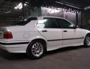 BMW 3 Series 320i 1997 - Cần bán BMW 3 Series 320i đời 1997, màu trắng, nhập khẩu, giá 150tr