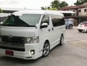 Toyota Hiace 2019 - Bán ô tô Toyota Hiace năm sản xuất 2019, màu trắng, nhập khẩu nguyên chiếc