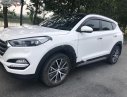 Hyundai Tucson 2.0 ATH 2016 - Cần bán Hyundai Tucson 2.0 ATH năm 2016, màu trắng, xe nhập số tự động, giá chỉ 835 triệu
