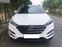 Hyundai Tucson 2.0 ATH 2016 - Cần bán Hyundai Tucson 2.0 ATH năm 2016, màu trắng, xe nhập số tự động, giá chỉ 835 triệu