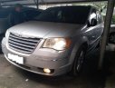 Chrysler Grand Voyager 3.8 Limited 2010 - Bán Chrysler Grand Voyager Limited 3.8 máy xăng, màu bạc, sản xuất 2010 đăng ký 2012