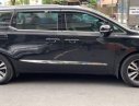 Kia Sedona 2017 - Bán xe Kia Sedona đời 2017, màu đen, giá tốt