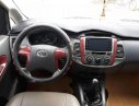 Toyota Innova E 20143 - Bán Toyota Innova E đời 2014, màu bạc số sàn, giá chỉ 445 triệu