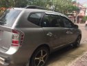 Kia Carens    2010 - Cần bán gấp Kia Carens sản xuất năm 2010, màu xám, nhập khẩu, xe còn mới chạy tốt