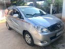 Toyota Innova J 2009 - Bán xe Toyota Innova J đời 2009, màu bạc, xe gia đình, giá tốt