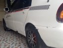 Daewoo Lanos SX 2001 - Bán ô tô Daewoo Lanos SX sản xuất năm 2001, màu trắng