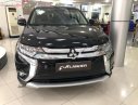 Mitsubishi Outlander 2.0 CVT Premium 2018 - Cần bán Mitsubishi Outlander 2.0 CVT Premium sản xuất năm 2018, xe có sẵn, giao xe ngay