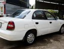 Daewoo Nubira 2002 - Bán lại xe Daewoo Nubira 2002, màu trắng chính chủ, giá chỉ 110 triệu