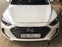 Hyundai Elantra 1.6 MT 2017 - Cần bán gấp Hyundai Elantra 1.6 MT đời 2017, màu trắng 