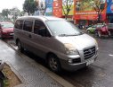 Hyundai Starex   2004 - Bán Hyundai Starex năm sản xuất 2004, màu bạc, nhập khẩu