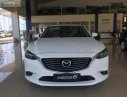 Mazda 6 2.0L Premium 2019 - Cần bán Mazda 6 2.0L Premium sản xuất 2019, màu trắng, giá 908tr
