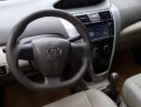Toyota Vios E 2010 - Cần bán xe Toyota Vios E năm 2010, màu bạc số sàn, giá 290tr