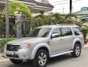 Ford Everest MT 2010 - Bán gấp Everest 2010 số sàn, máy dầu, màu xám rất mới