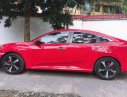 Honda Civic 1.5 L Tubor 2018 - Bán Honda Civic 1.5L Turbo sản xuất 2018, màu đỏ, tên tư nhân, chính chủ, xe nhập khẩu