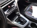 Hyundai Elantra 2016 - Cần bán xe Hyundai Elantra 2016, màu đen xe gia đình, giá 570tr