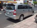 Toyota Innova 2014 - Bán Toyota Innova đời 2014, màu bạc xe gia đình