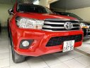 Toyota Hilux E 2016 - Cần bán Toyota Hilux E 2016 ít sử dụng, xe còn rất mới, giá chỉ 565 triệu