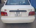 Kia Pride  MT 2002 - Cần bán lại xe Kia Pride MT đời 2002, màu trắng, xe đang đi bình thường