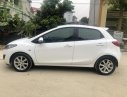 Mazda 2   2015 - Bán Mazda 2 Hatchback năm 2015, màu trắng, giá chỉ 420 triệu