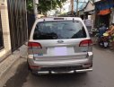 Ford Escape XLS 2010 - Gia đình cần bán Escape XLS 2010, số tự động, màu bạc