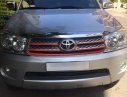 Toyota Fortuner V 2009 - Bán ô tô Toyota Fortuner V 2009, màu bạc