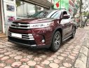 Toyota Highlander LE 2018 - Cần bán xe Toyota Highlander cũ đời 2018 màu đỏ đun, giá cực tốt. LH 093.798.2266