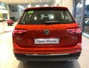 Volkswagen Tiguan 2019 - Cần bán Volkswagen Tiguan cao cấp đời 2019, màu cam, xe nhập