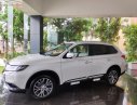 Mitsubishi Outlander 2.0 CVT Premium 2019 - Bán xe Mitsubishi Outlander 2.0 CVT Premium năm 2019, màu trắng 