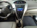 Toyota Vios E 2013 - Cần bán lại xe Toyota Vios E đời 2013, màu bạc, xe đi ít giữ gìn nên còn mới