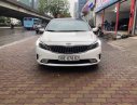 Kia Cerato AT 2016 - Cần bán xe Kia Cerato AT đời 2016, màu trắng như mới